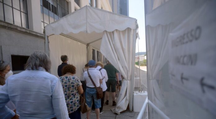 Covid, 34.479 i nuovi positivi e 30 decessi