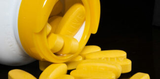 Prodotti disponibili presso una farmacia online con le promozioni pillole gialle