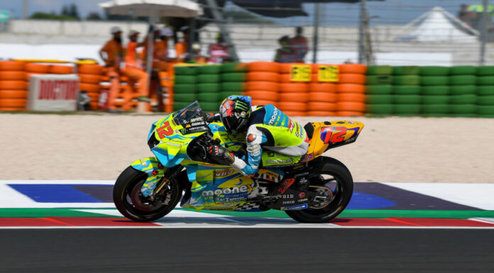 Prima pole MotoGp per Bezzecchi in Thailandia