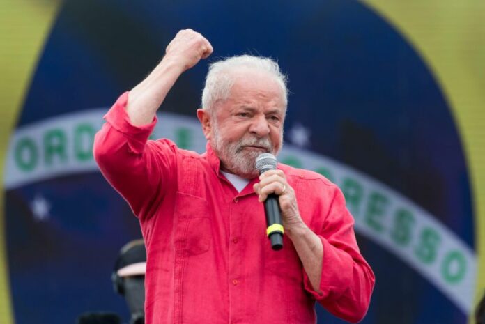Brasile, la campagna elettorale dei candidati