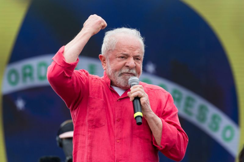 Brasile, Lula in vantaggio ma si va al ballottaggio