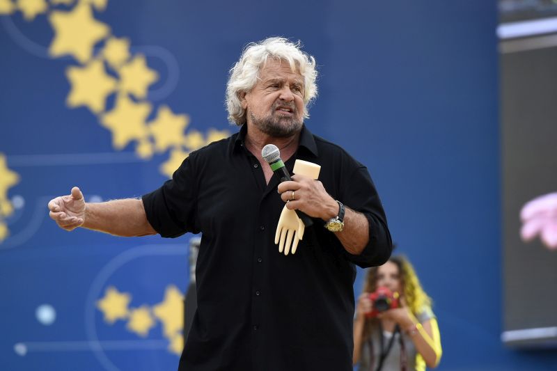 Grillo “Formare le Brigate di Cittadinanza al lavoro per la comunità”