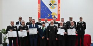 Catanzaro, a 13 carabinieri il diploma di conferimento della Medaglia Mauriziana