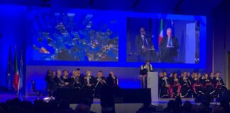 Università Bocconi, Parte anno accademico. Spinta su scienze sociali