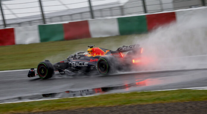 A Suzuka pole per Verstappen, ma è sotto investigazione