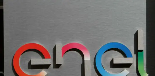 Enel, accordo negli Stati Uniti per acquisire impianti eolici e solari da 1 miliardo di dollari