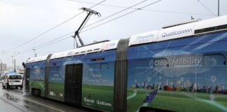 Napoli, Tim e Anm lanciano il primo tram “connesso”