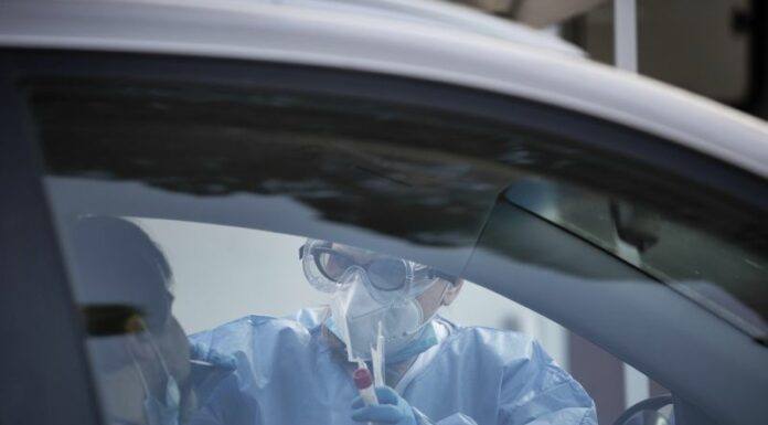 Covid, 30.239 nuovi casi e 32 morti con positività al 17,2%