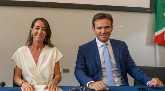 Fi, Berlusconi ai parlamentari “Cattaneo e Ronzulli capigruppo”