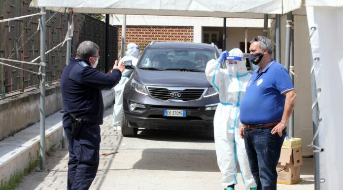 Covid, In Italia 11.606 nuovi positivi e 39 vittime