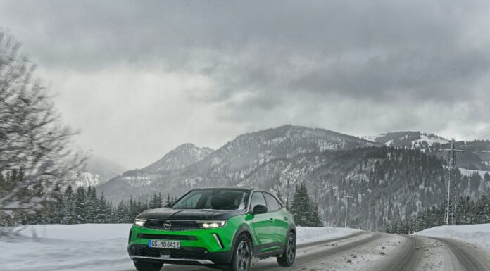 Opel Mokka-e, massima efficienza e comfort anche in inverno