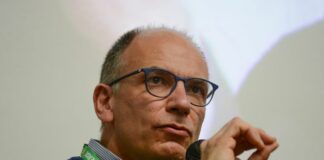 Governo, Letta “Auguri per interesse del Paese ma no alla fiducia”