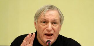 Don Luigi Ciotti “La lotta alla mafia ha bisogno di una politica sana”