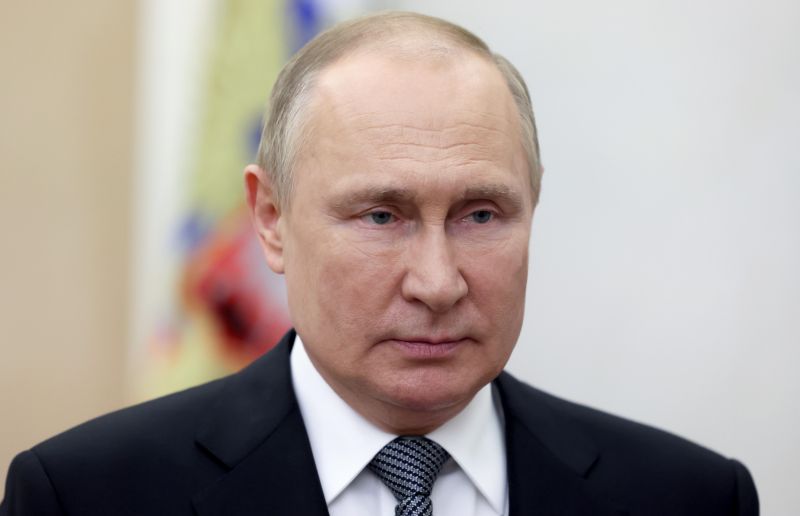 Putin “Niente forniture energetiche ai Paesi con price cap”