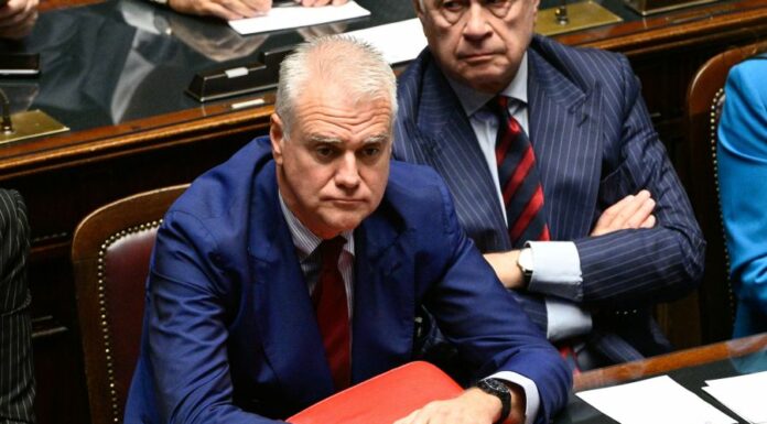 Zangrillo “Serve un sistema di retribuzione per premiare il merito”