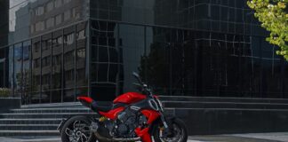 Il nuovo Ducati Diavel diventa V4