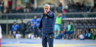 Mourinho “Vogliamo i playoff e abbiamo un solo risultato”