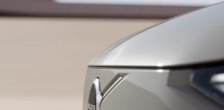 Per Volvo EX90 eleganza, sicurezza ed efficienza