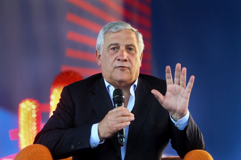 Ue, Tajani “Collaborazione per contrastare l’immigrazione illegale”