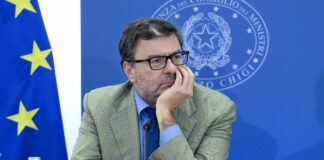 Giorgetti “Pronti a fronteggiare i rischi di recessione”