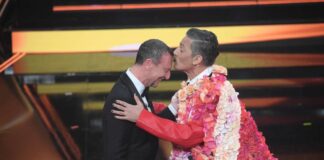 Amadeus ospite di Fiorello per l’esordio di Viva Rai2