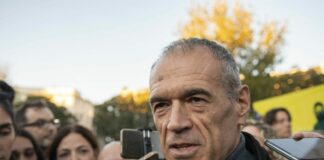Regionali Lombardia, Cottarelli “Ritiro la mia candidatura ma Moratti è inaccettabile”