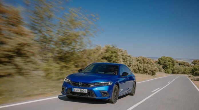 Con la nuova Honda Civic e:HEV Full Hybrid più prestazioni e meno consumi