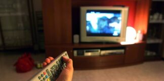 Blitz contro lo streaming illegale, plauso da Sky a Dazn