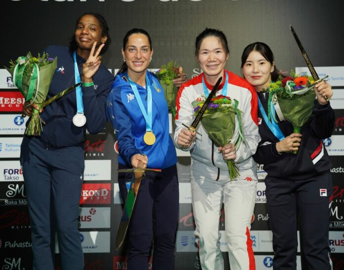 Epee Woman
In photo: PDOIUM
Photo Alegni/BizziTeam