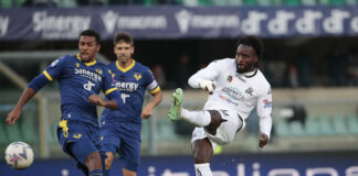 Doppietta Nzola, lo Spezia vince in rimonta a Verona