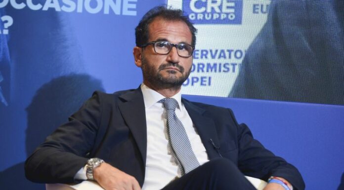 Covid, Gemmato “Senza vaccini sarebbe andata peggio? Non c’è prova”