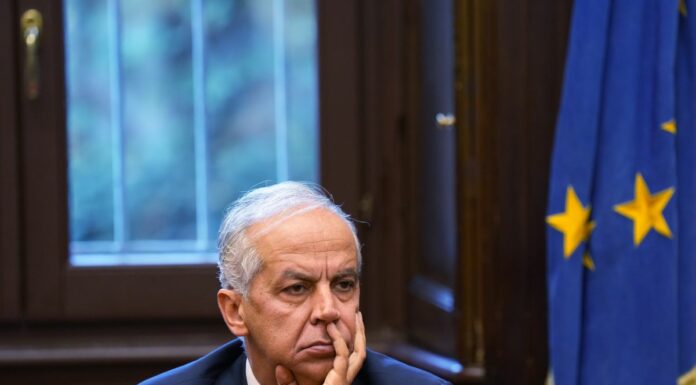 Migranti, Piantedosi “Priorità assoluta la tutela della dignità umana”