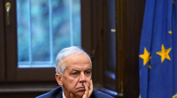 Immigrazione, Piantedosi “Fermezza contro i traffici illegali”