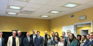 Acquaroli visita la sede di Macerata dell’ufficio per la ricostruzione