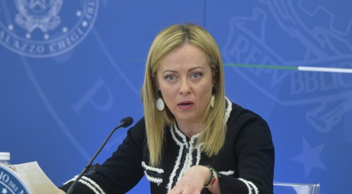 Manovra, Meloni “Al lavoro su una legge attenta a famiglie e imprese”