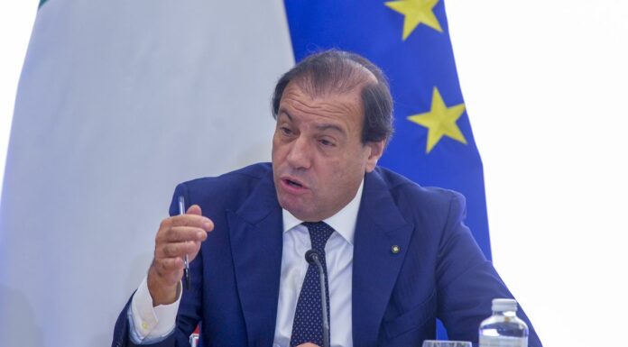 Leo “Ora la tregua fiscale, riguarda 19 milioni di cartelle”