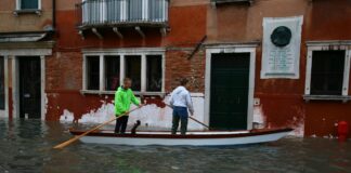 Maltempo, le congratulazioni di Zaia agli operatori Suem 118 di Venezia