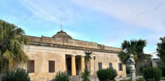 Covid, una nuova struttura per l’hub vaccinale di Palermo