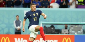 La Francia supera 2-1 la Danimarca e accede agli ottavi