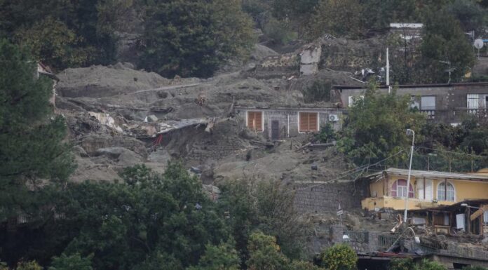 Frana a Ischia, recuperato anche il cadavere di una bambina. Quattro i corpi recuperati
