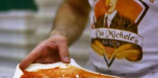 Da Antica Pizzeria Da Michele prima pizza certificata blockchain