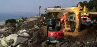 A Ischia si continua a scavare, ancora 4 persone disperse