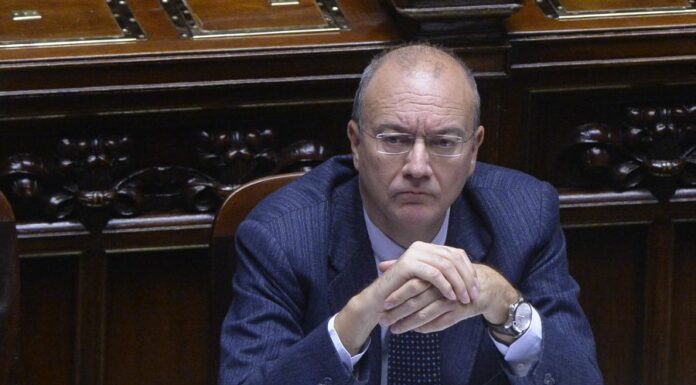 Scuola, Valditara “Impegno perchè l’organico docenti resti invariato”