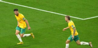 L’Australia batte 1-0 la Danimarca e vola agli ottavi