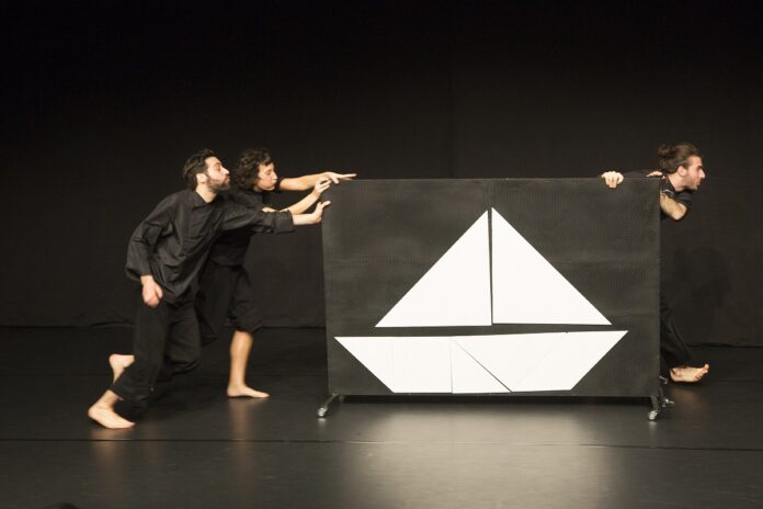 Tangram_PhMatteoChiura_LaBaracca-TestoniRagazzi-7