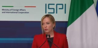 Immigrazione, Meloni “Flusso ingestibile, serve collaborazione Ue”