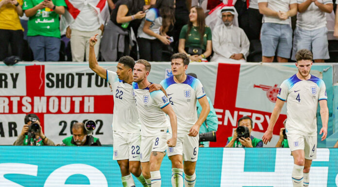Tre gol al Senegal, Inghilterra ai quarti contro i Bleus