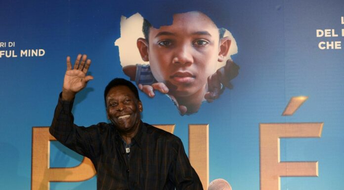 Le figlie “Pelé è in cura, non è a rischio”