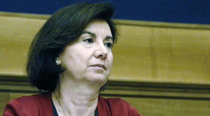 Famiglia, Roccella “Assegno unico per tutti, non sarà legato all’Isee”