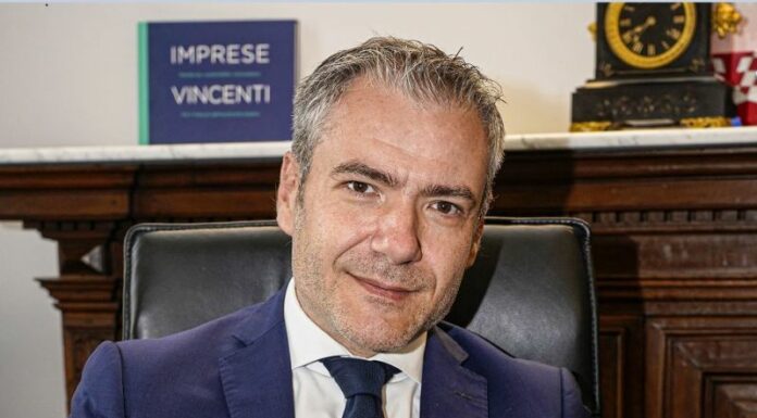 Intesa Sanpaolo e Gruppo Unoenergy siglano il primo accordo in Liguria